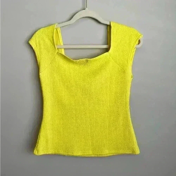 Halogen Women’s Top in Yellow Small - Picture 3 of 3